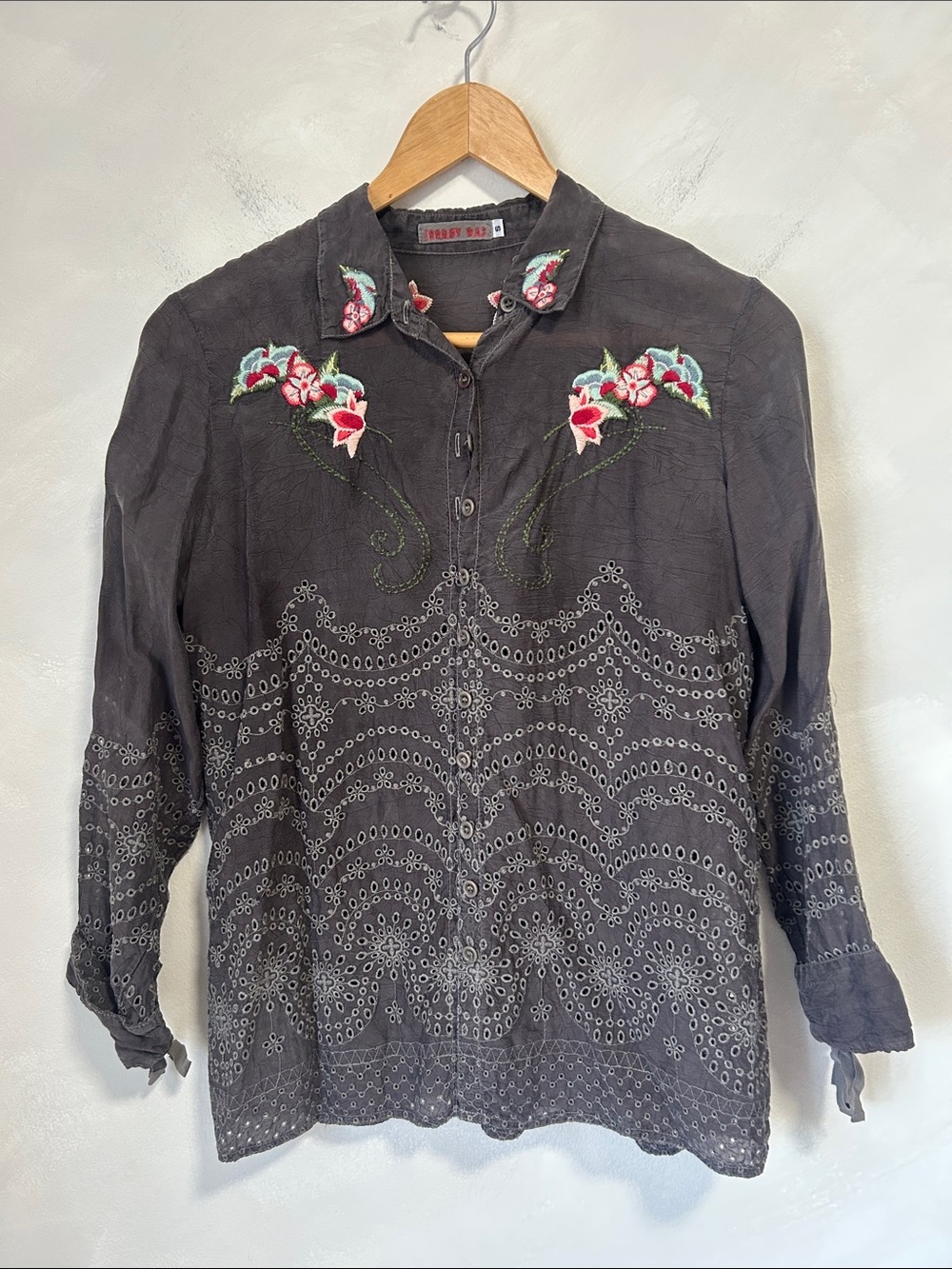 Johnny Was Grey Collared Button Down Shirt Embroidered eyelet silky Small